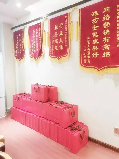 安裝水泥路邊石應注意哪些事項